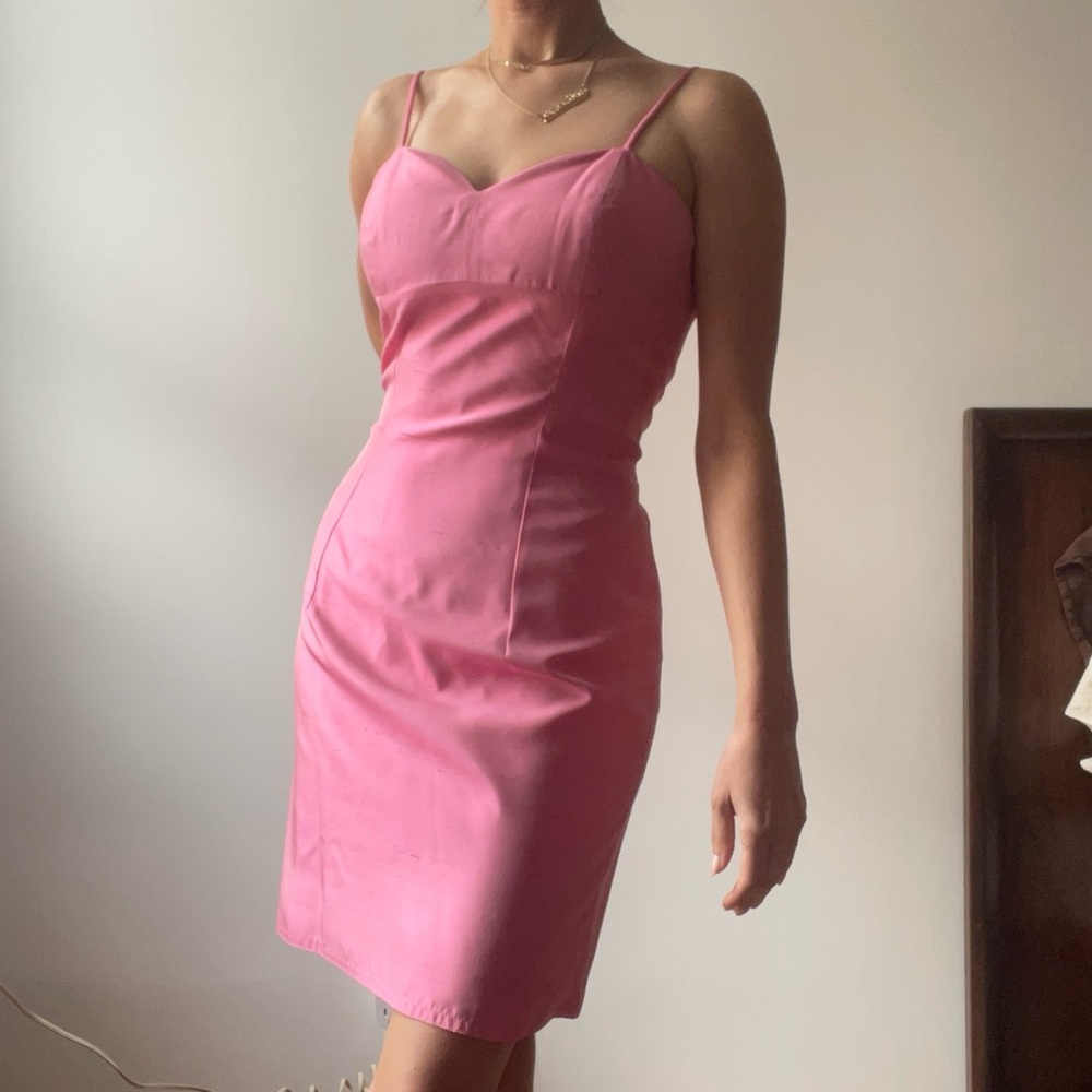 90s bubblegum pink sweetheart mini dress